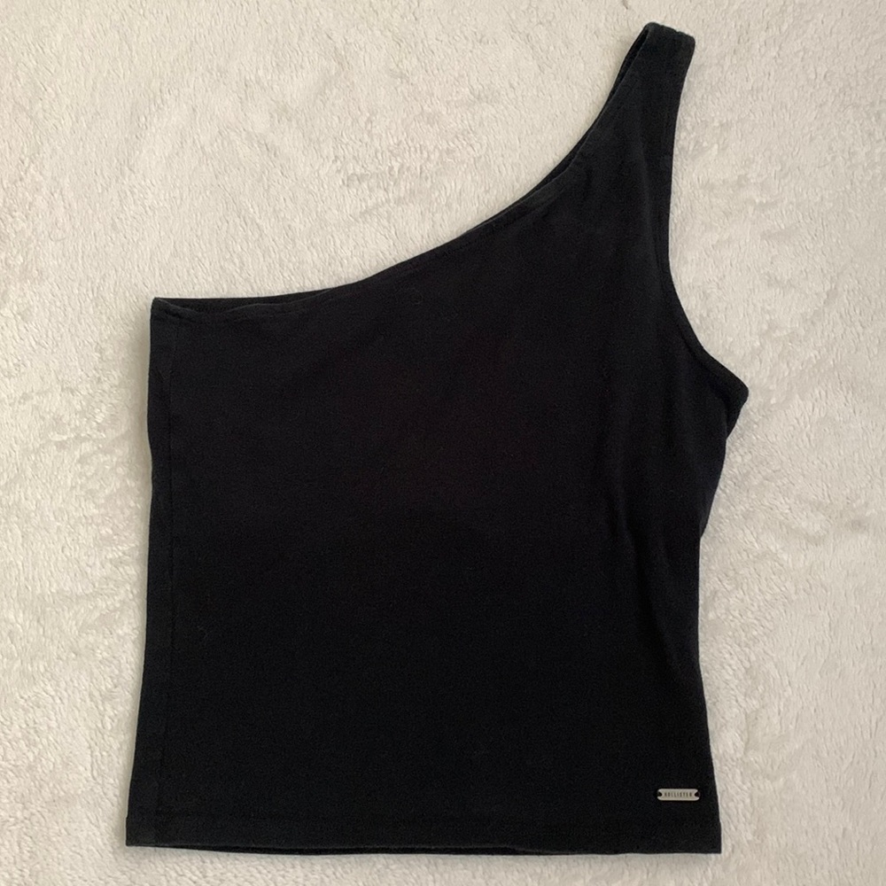 Hollister one shoulder crop top